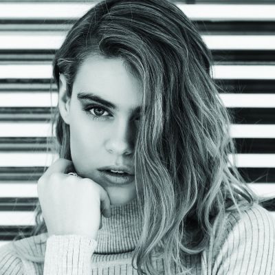 Emma Roberts